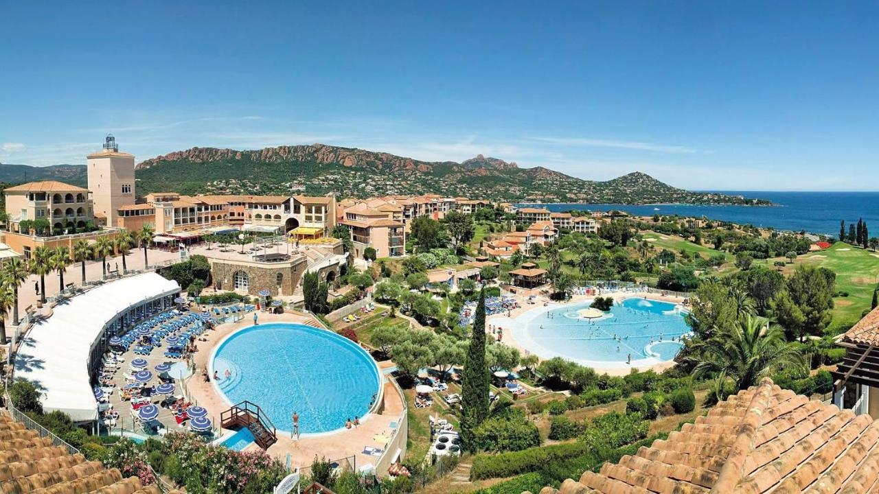 Agay Cap Esterel, Le Village Belvedere T2 Climatise Rez-De-Jardin, Vue Mer, Piscine Et Parking Inclus Saint-Raphaël Kültér fotó